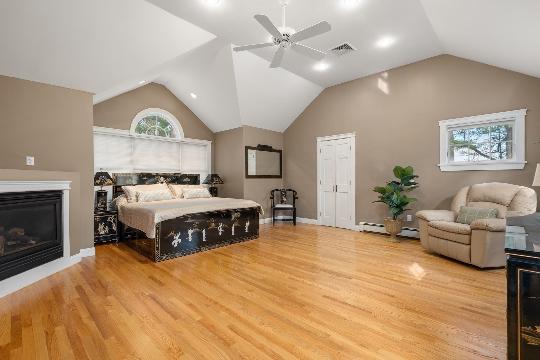 Single Family Residence at 9 Priest Road, Sudbury MA 01776, photo 18 of 38