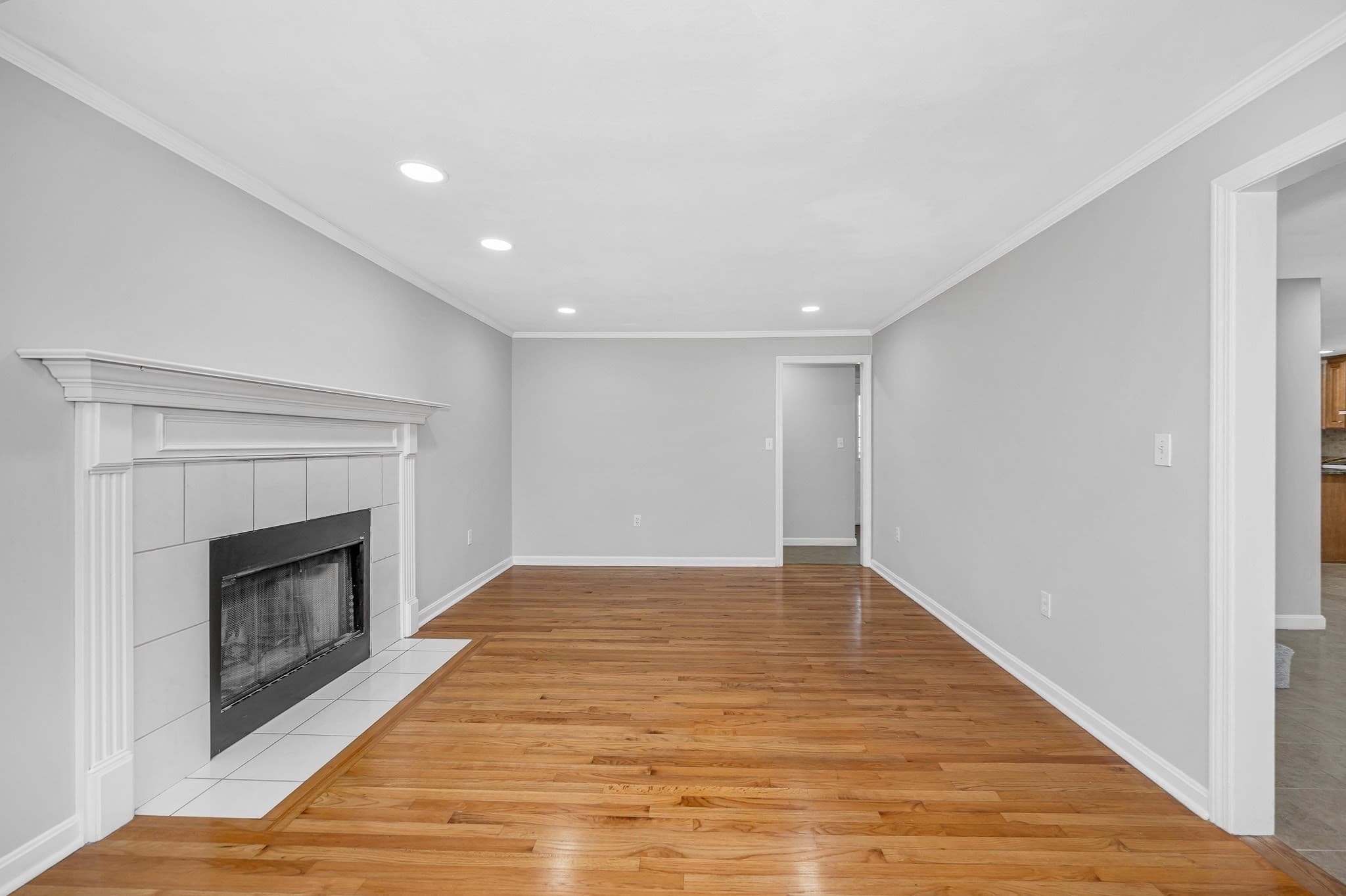 Single Family Residence at 255 Hay Meadow Rd, North Andover MA 01845, photo 17 of 39