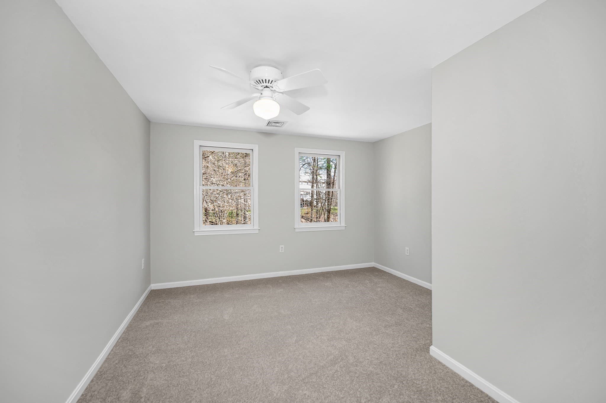 Single Family Residence at 255 Hay Meadow Rd, North Andover MA 01845, photo 30 of 39