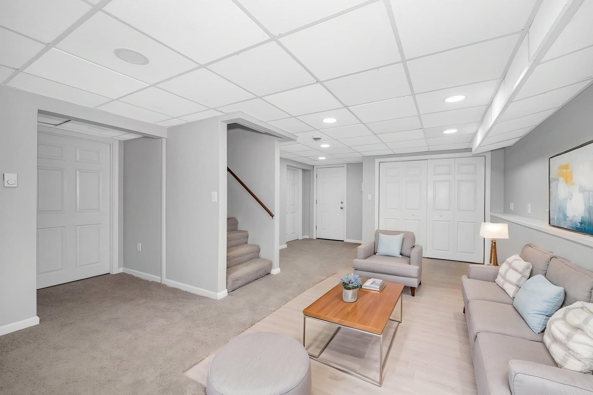 Single Family Residence at 255 Hay Meadow Rd, North Andover MA 01845, photo 34 of 39