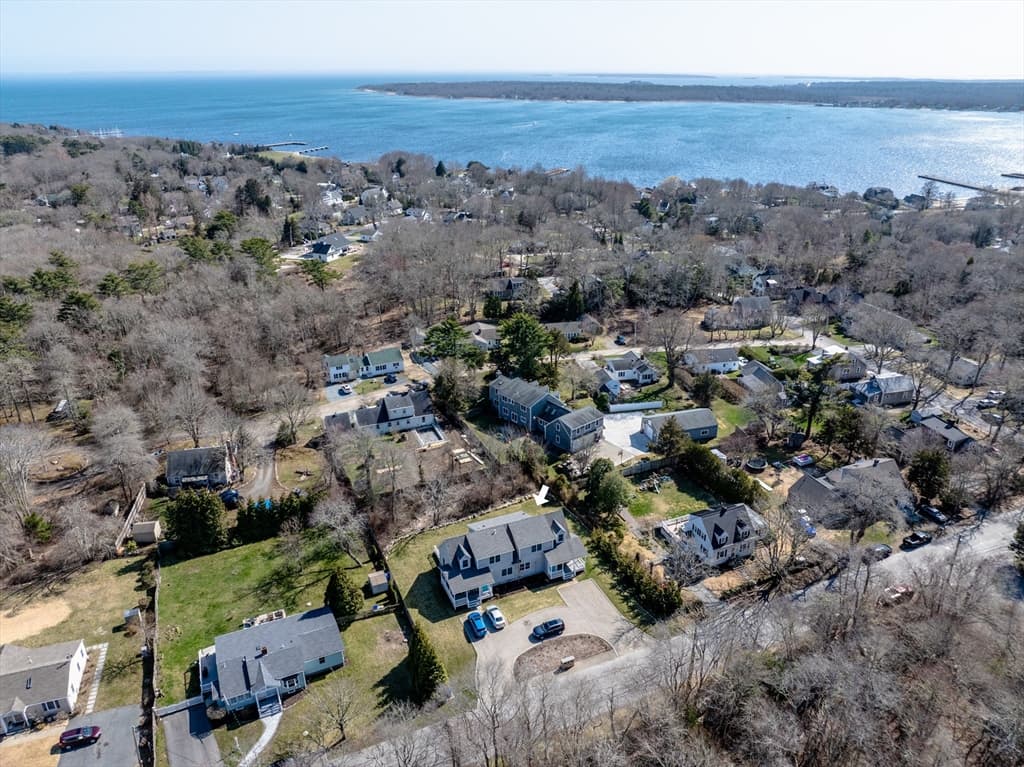 78-82 Church St, Mattapoisett MA 02739 photo 8