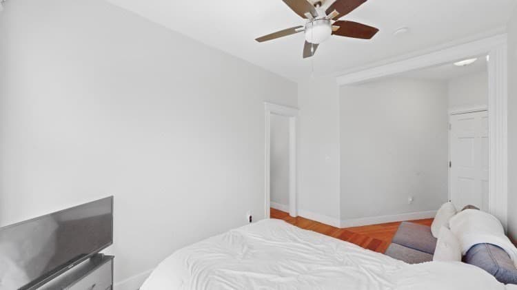 Condominium at 56 Charlesgate E # 138, Boston MA 02215, photo 7 of 17
