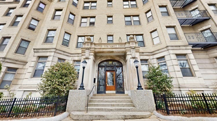 56 Charlesgate E # 138, Boston MA 02215
