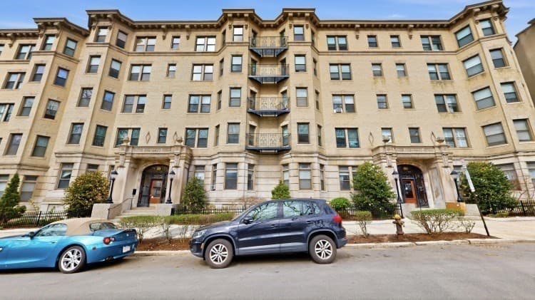Condominium at 56 Charlesgate E # 138, Boston MA 02215, photo 9 of 17