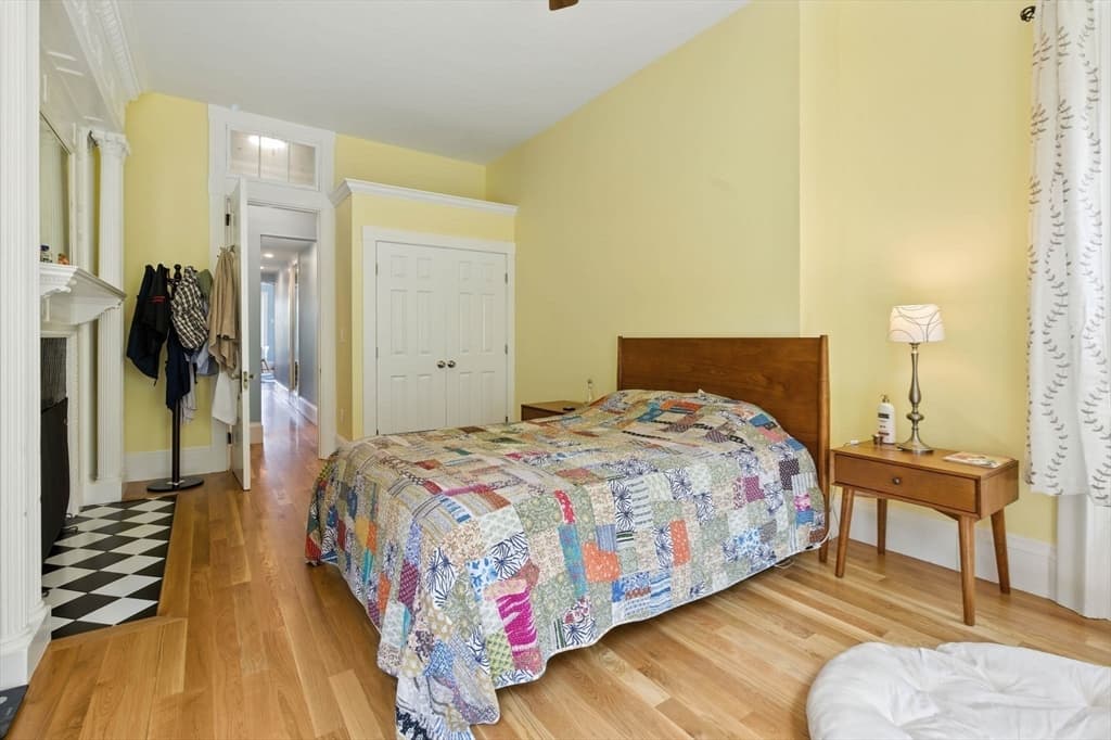 Condominium at 37 Bay State Rd # 4, Boston MA 02215, photo 10 of 25