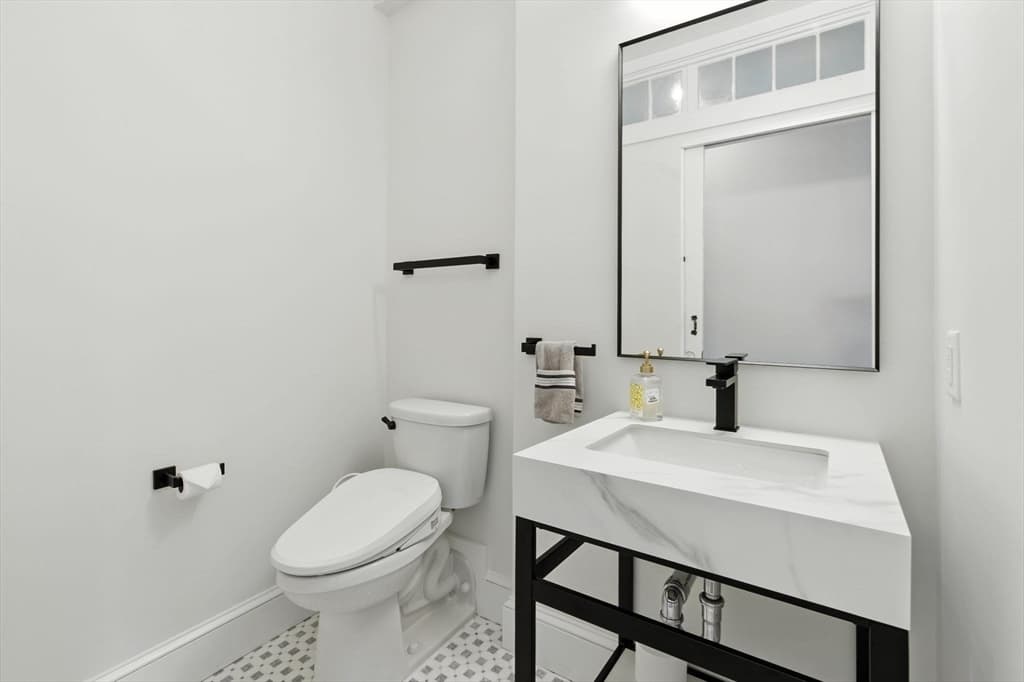 Condominium at 37 Bay State Rd # 4, Boston MA 02215, photo 18 of 25