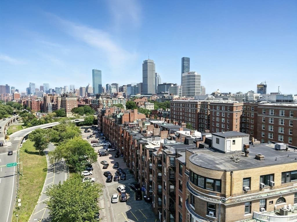 Condominium at 37 Bay State Rd # 4, Boston MA 02215, photo 25 of 25