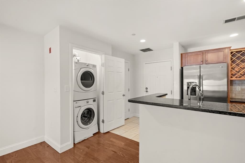 120 Wyllis Ave # 103, Everett MA 02149 photo 8