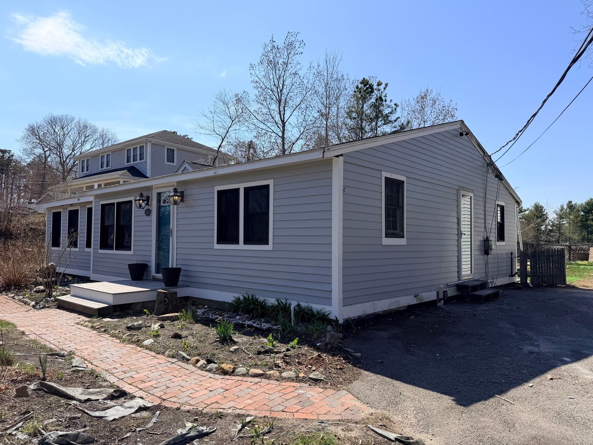 20 Nicholas Ave, Plymouth MA 02360