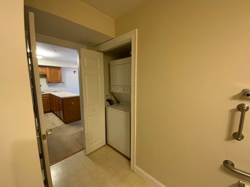 23 Greenleaves Drive # 105, Amherst MA 01002 photo 14