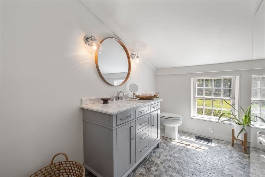 104 Standish St, Duxbury MA 02332 photo 23