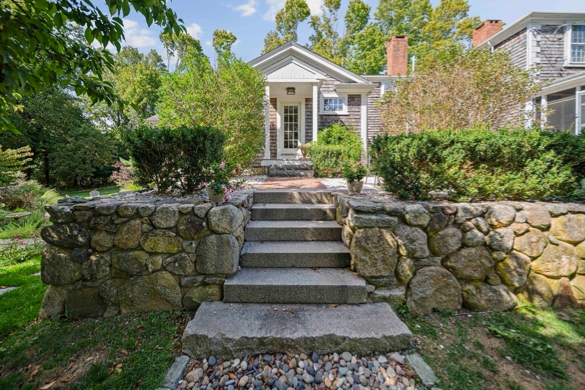 Single Family Residence at 104 Standish St, Duxbury MA 02332, photo 34 of 40