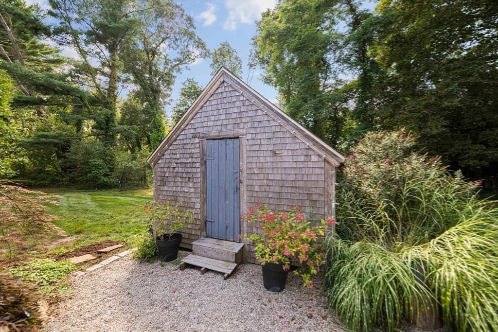 104 Standish St, Duxbury MA 02332 photo 35