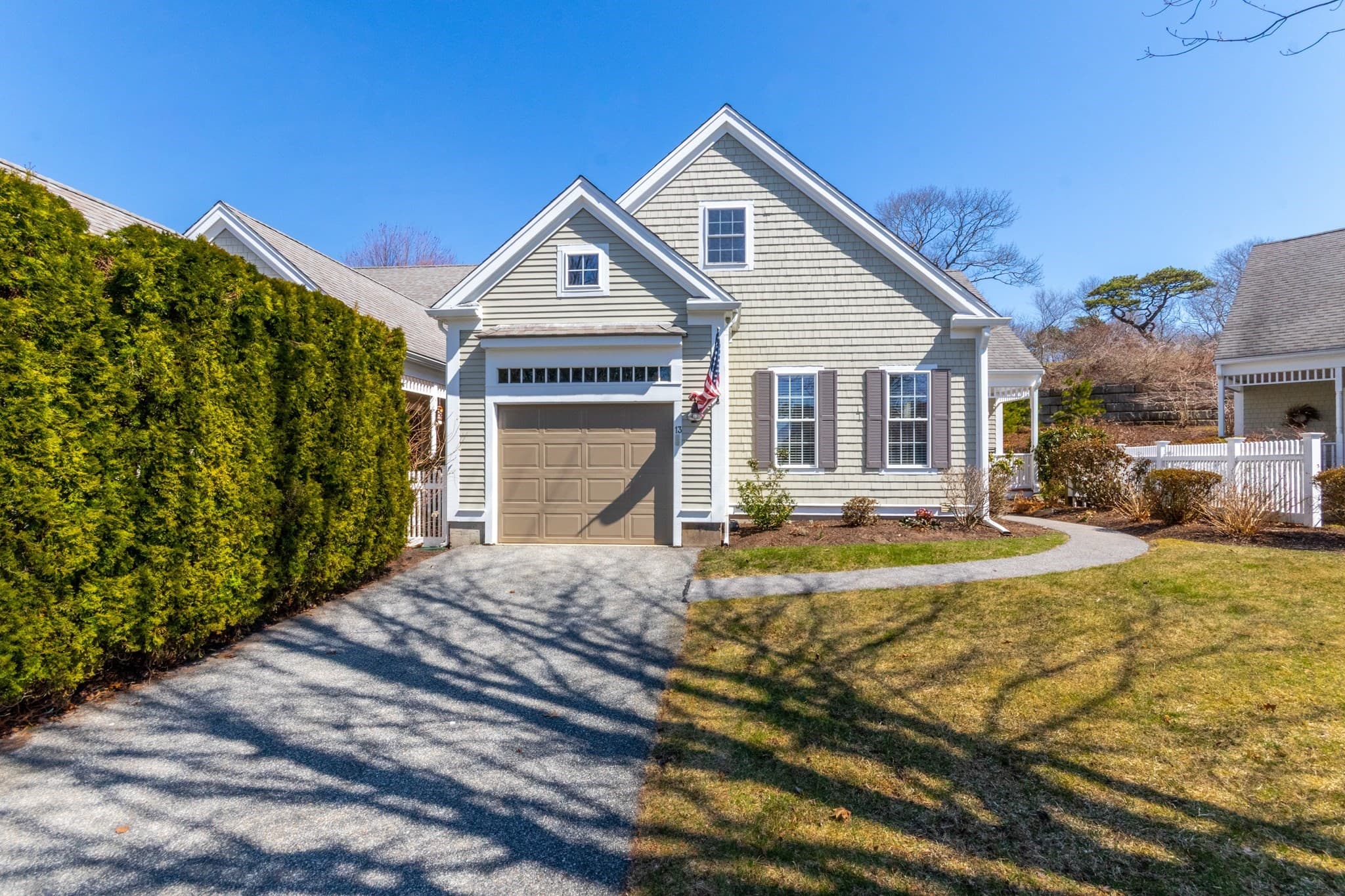 13 Hollyhock Knoll Ct # 13, Bourne MA 02532