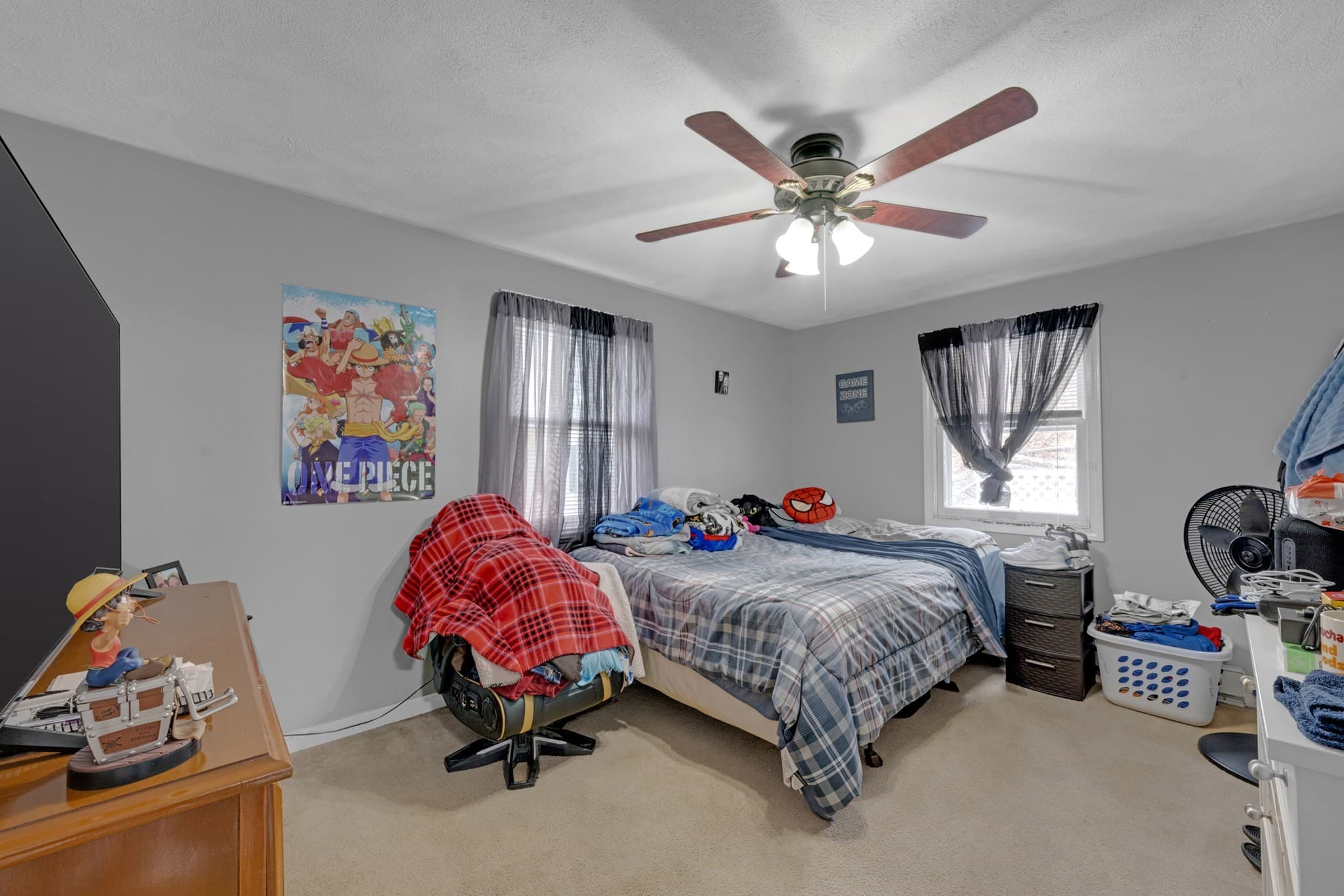 Single Family Residence at 23 Chartier Ln, Southbridge MA 01550, photo 8 of 22