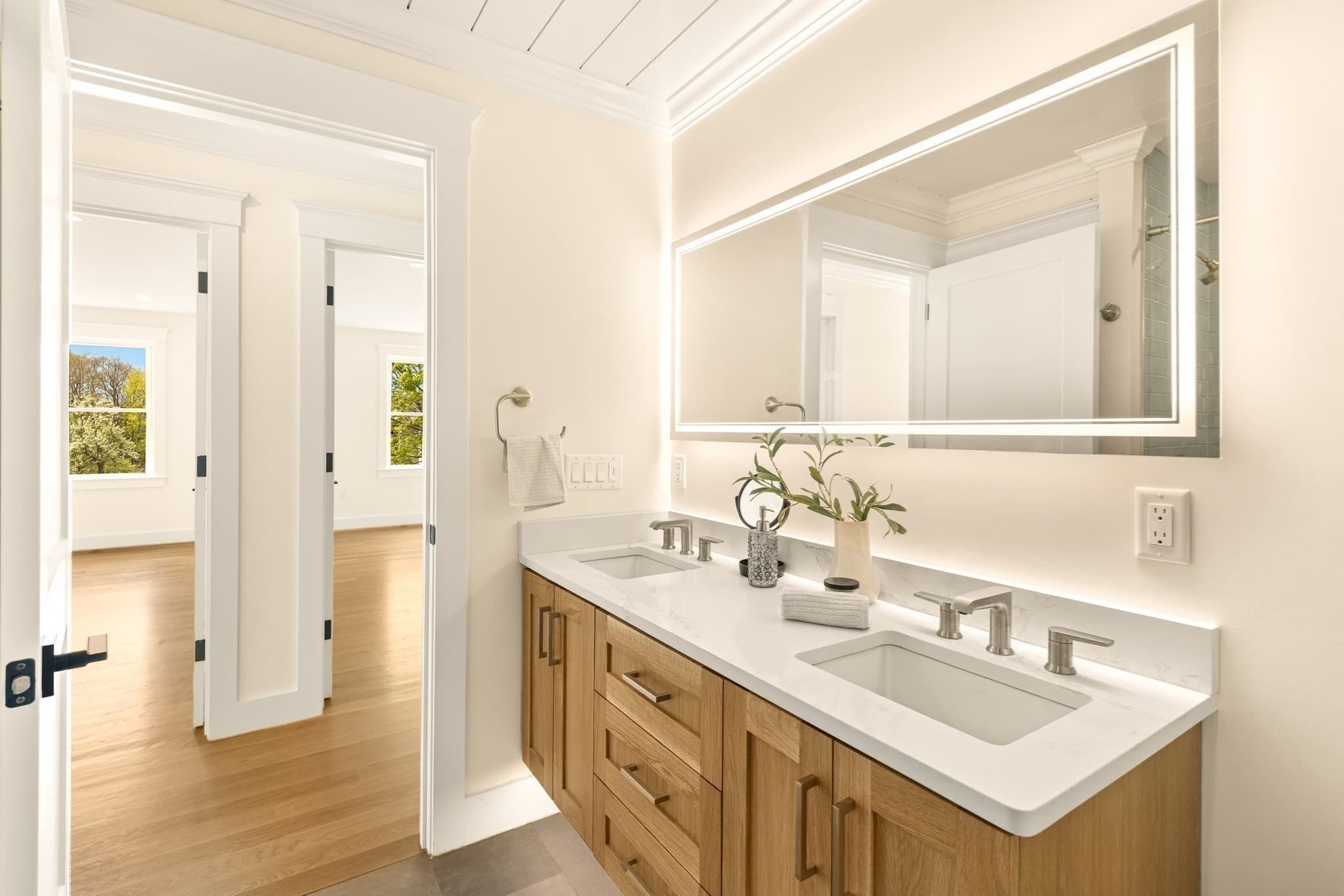 Condominium at 3 Colburn St # 1, Gloucester MA 01930, Gloucester, photo 31 of 42
