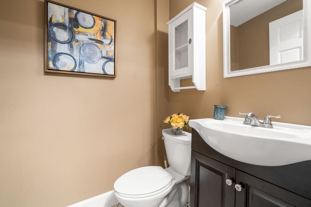 Single Family Residence at 29 Gammons, Newton MA 02468, Newton, photo 23 of 39