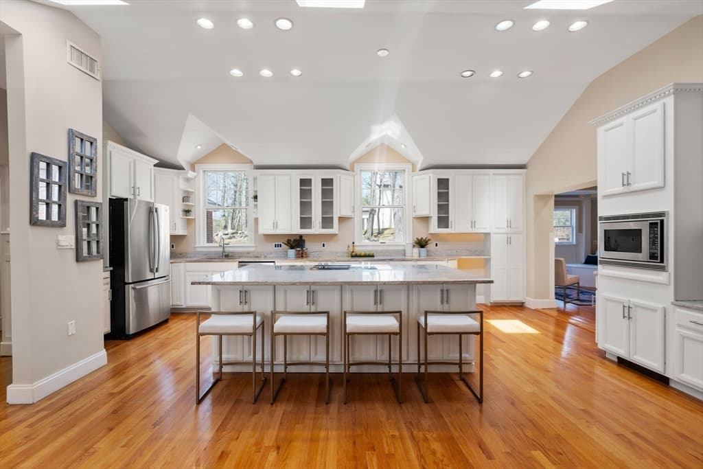 Single Family Residence at 29 Gammons, Newton MA 02468, Newton, photo 7 of 39