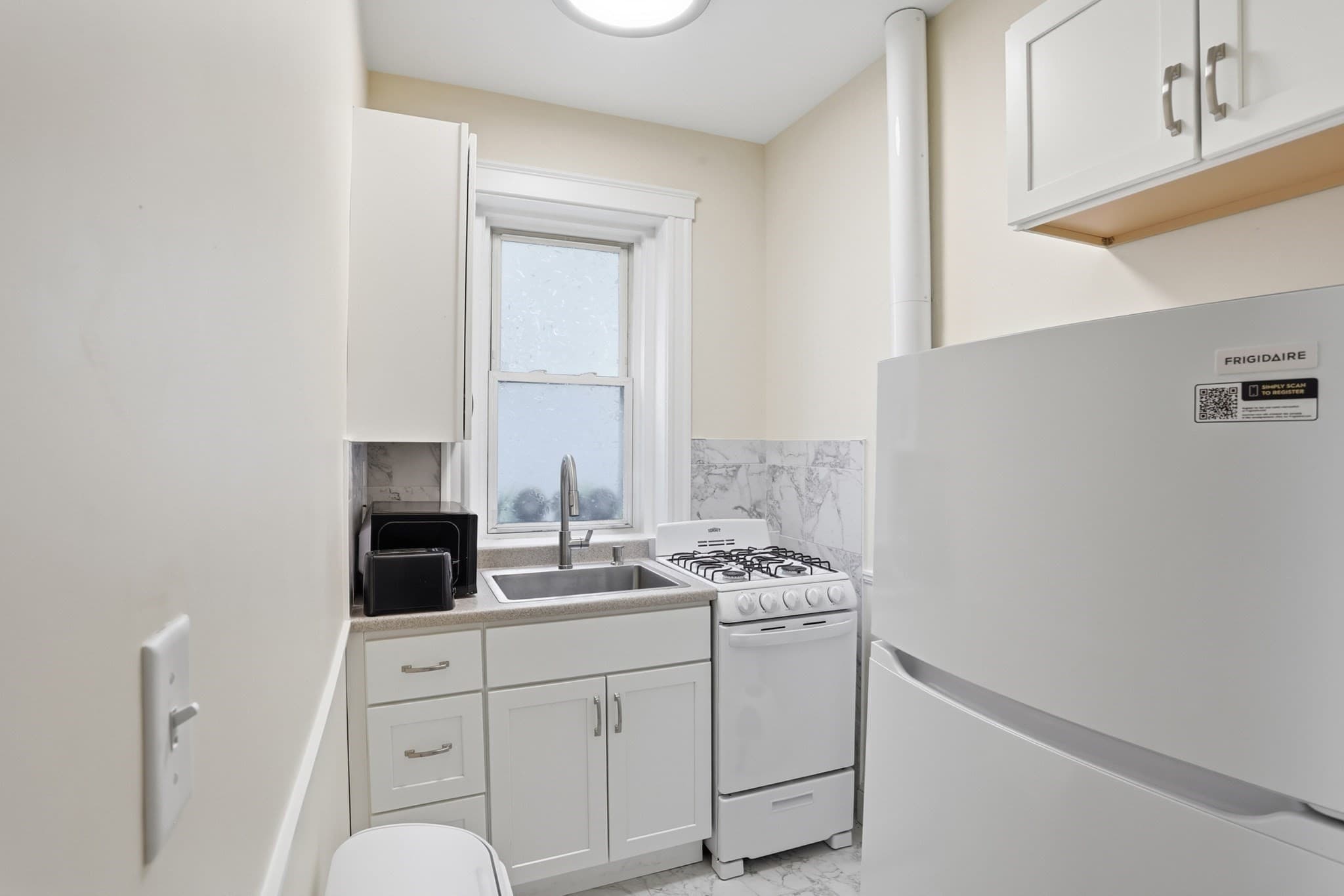 Condominium at 131 Park Dr # 2, Boston MA 02215, photo 10 of 15