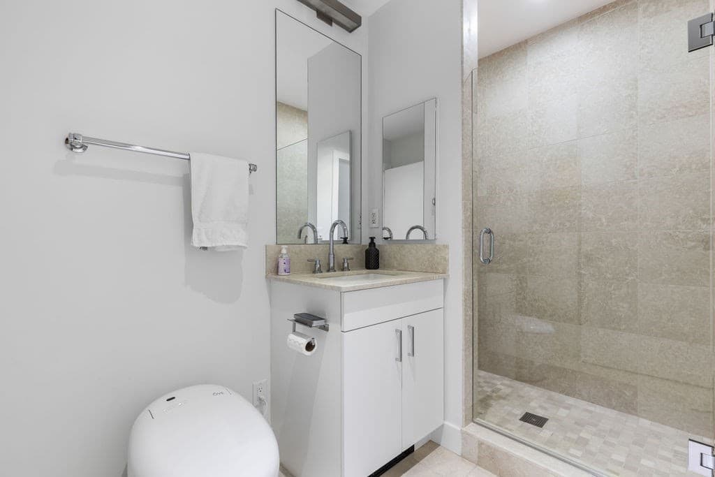Condominium at 303 Columbus Avenue # 306, Boston MA 02116, photo 12 of 22