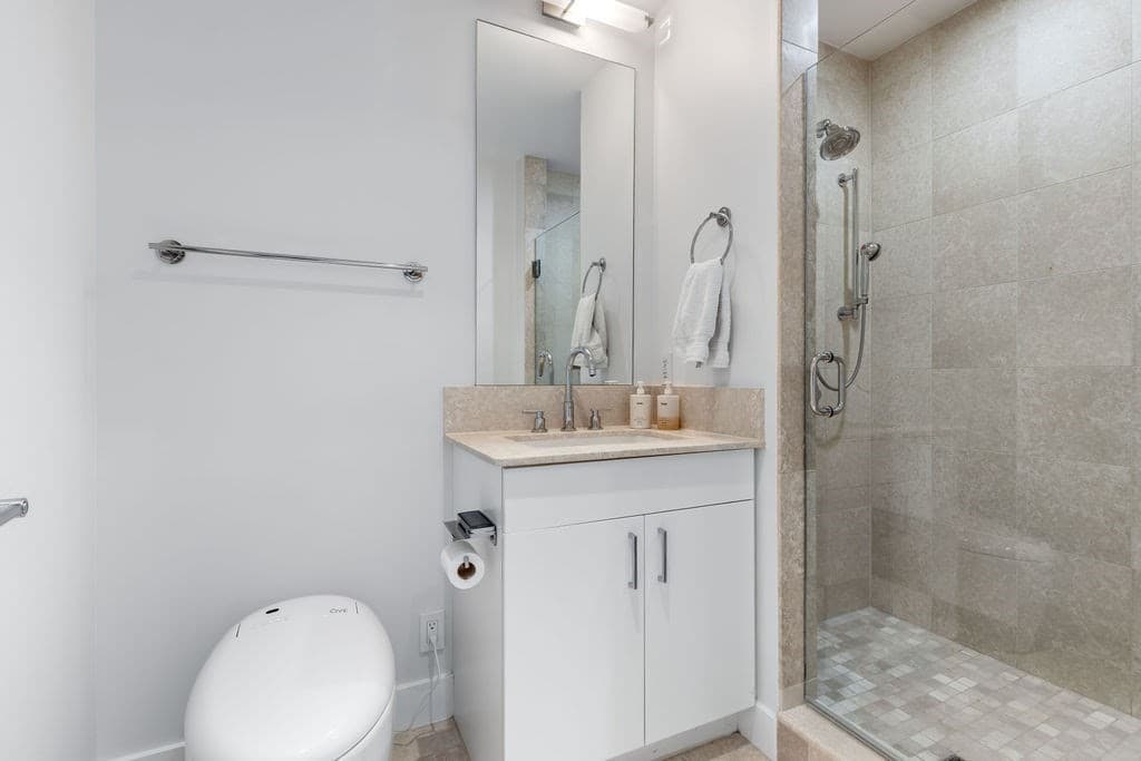 Condominium at 303 Columbus Avenue # 306, Boston MA 02116, photo 19 of 22