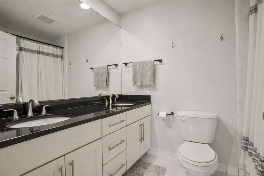 Condominium at 841 Parker St # 101, Boston MA 02120, photo 9 of 19