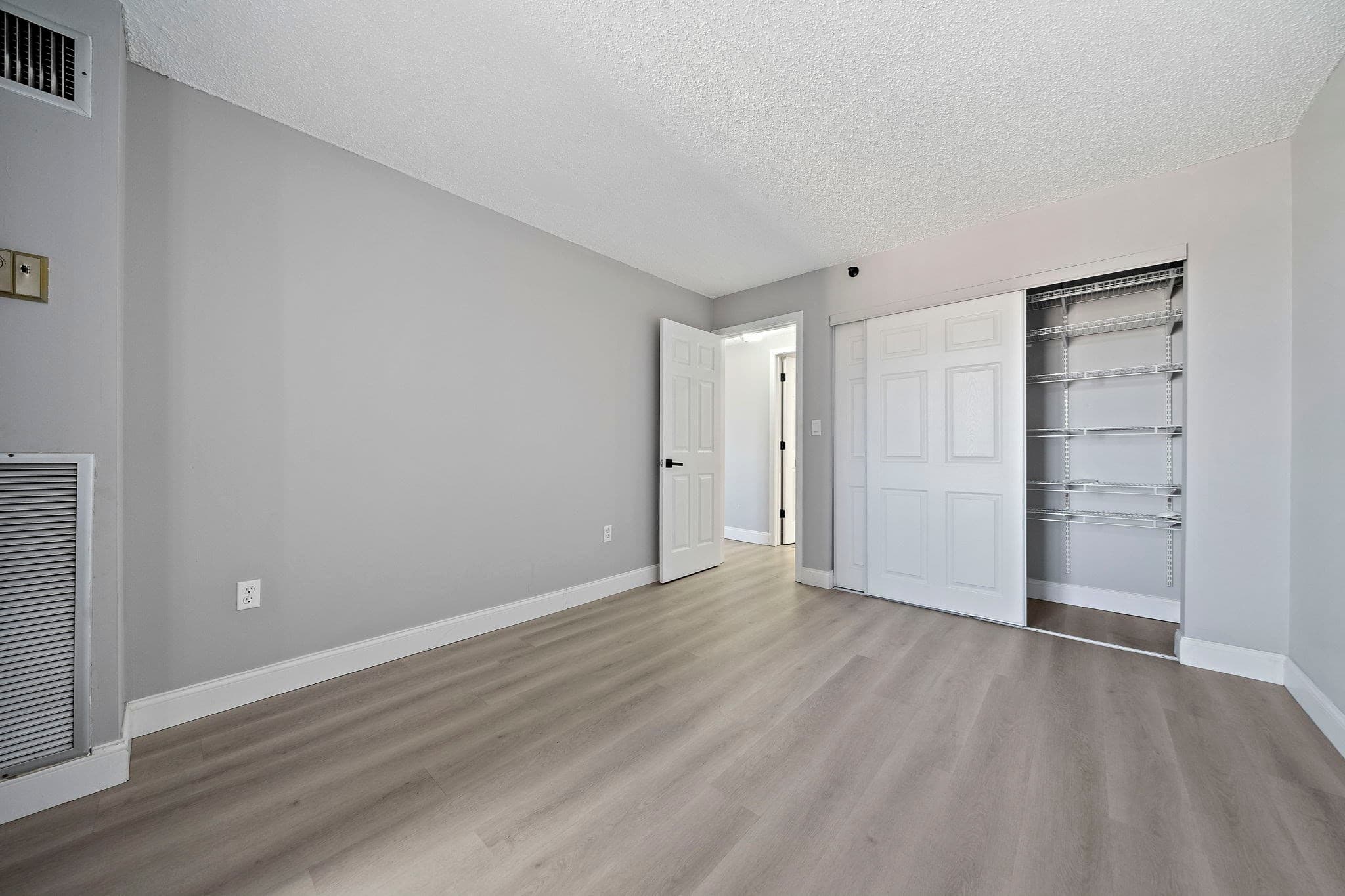 Condominium at 15 North Beacon St. # 401, Boston MA 02135, photo 16 of 26