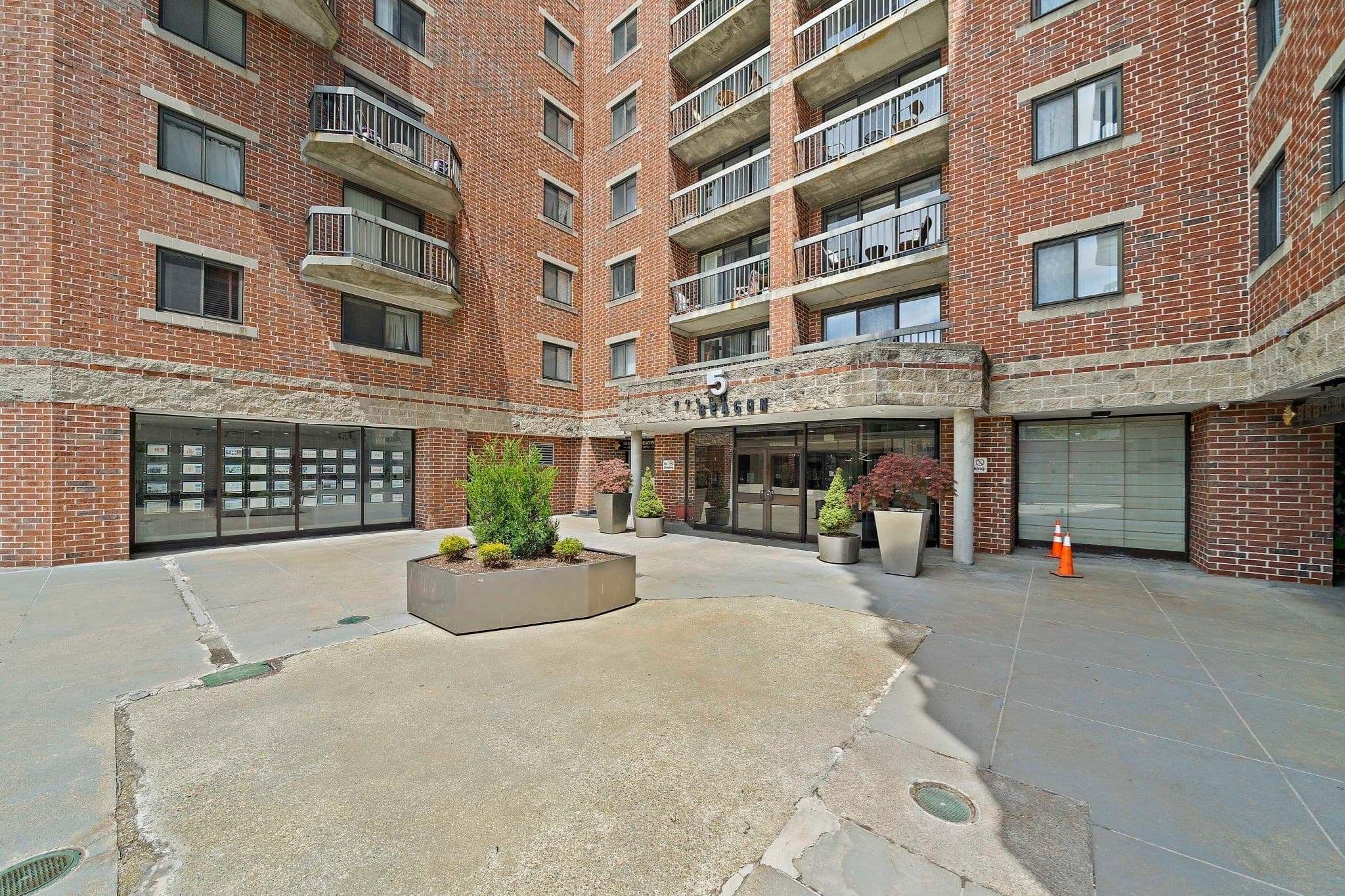 Condominium at 15 North Beacon St. # 401, Boston MA 02135, photo 24 of 26