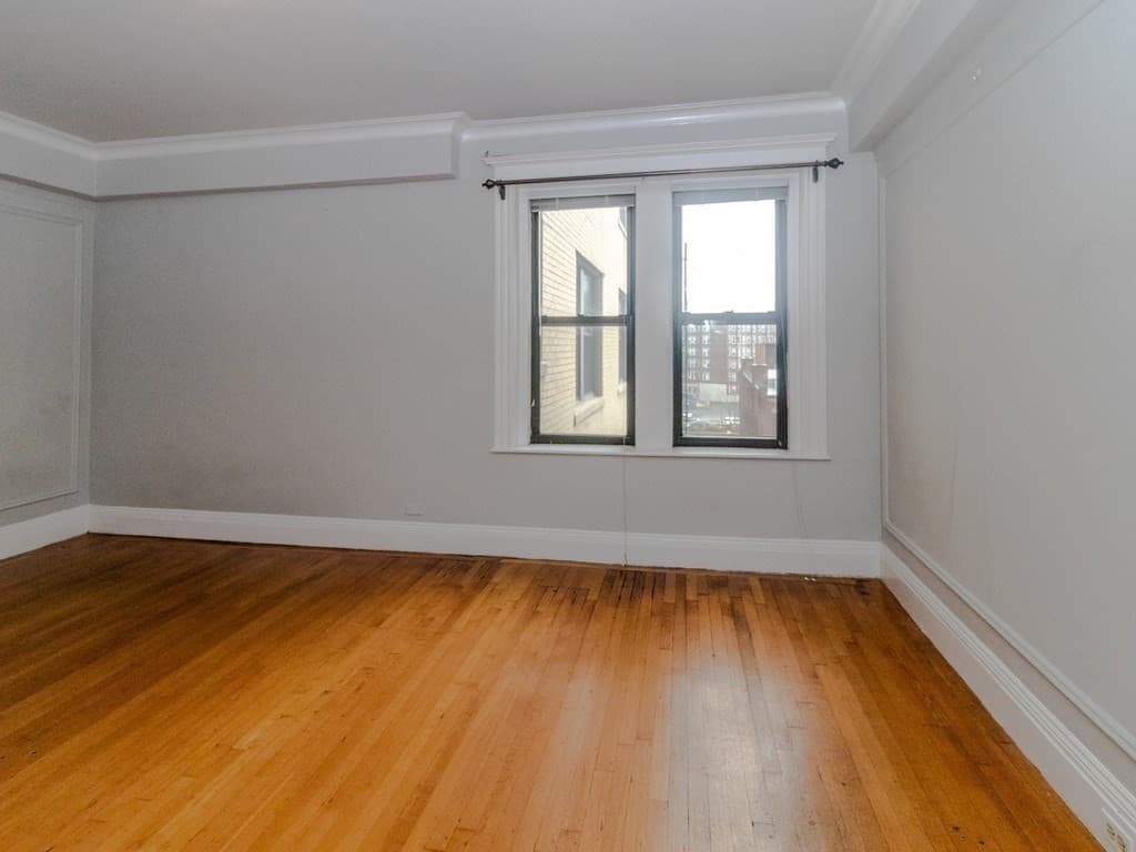 Condominium at 466 Commonwealth Ave # 503, Boston MA 02215, photo 12 of 17