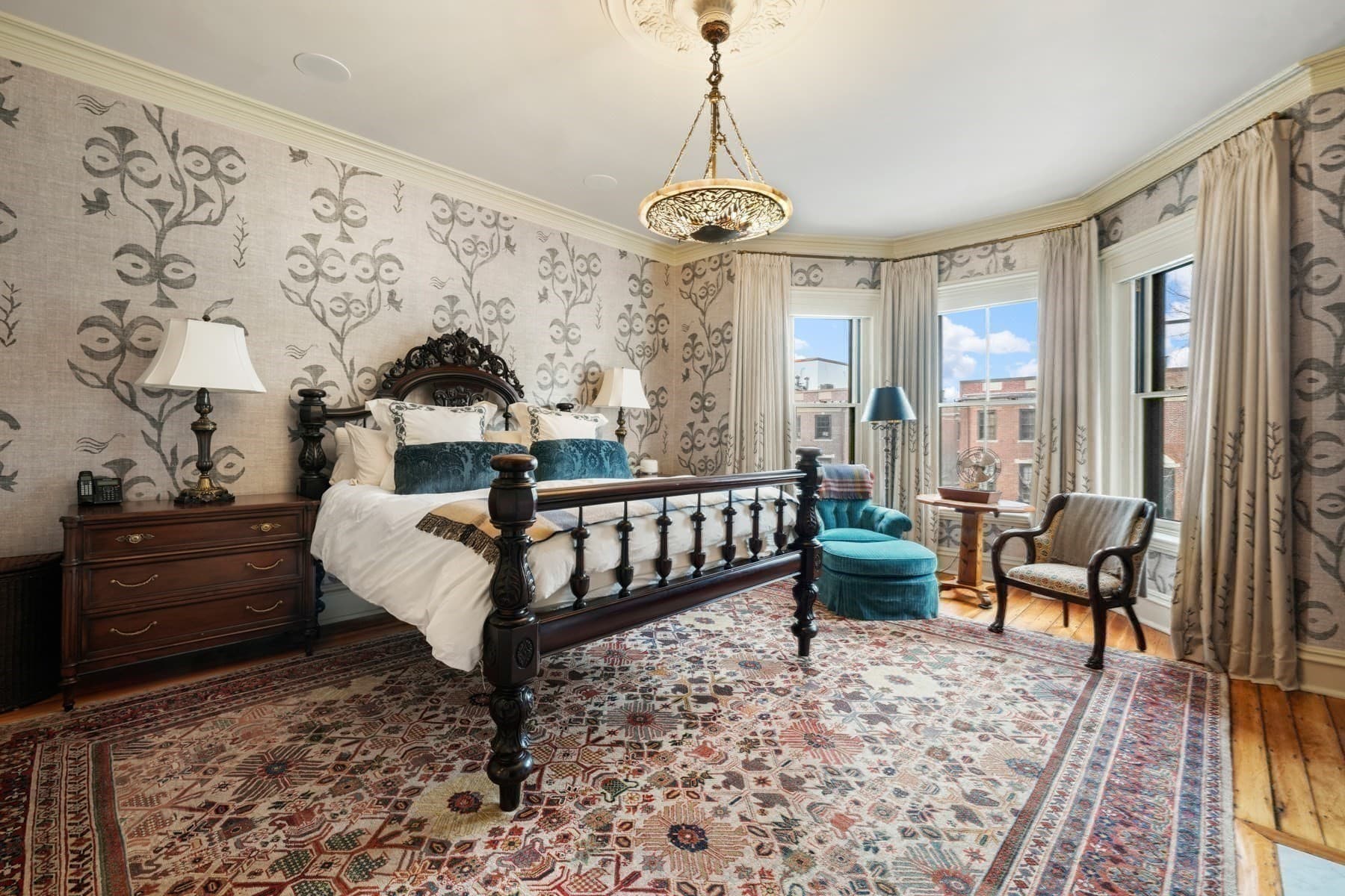 Single Family Residence at 381 Beacon Street, Boston MA 02116, photo 10 of 21