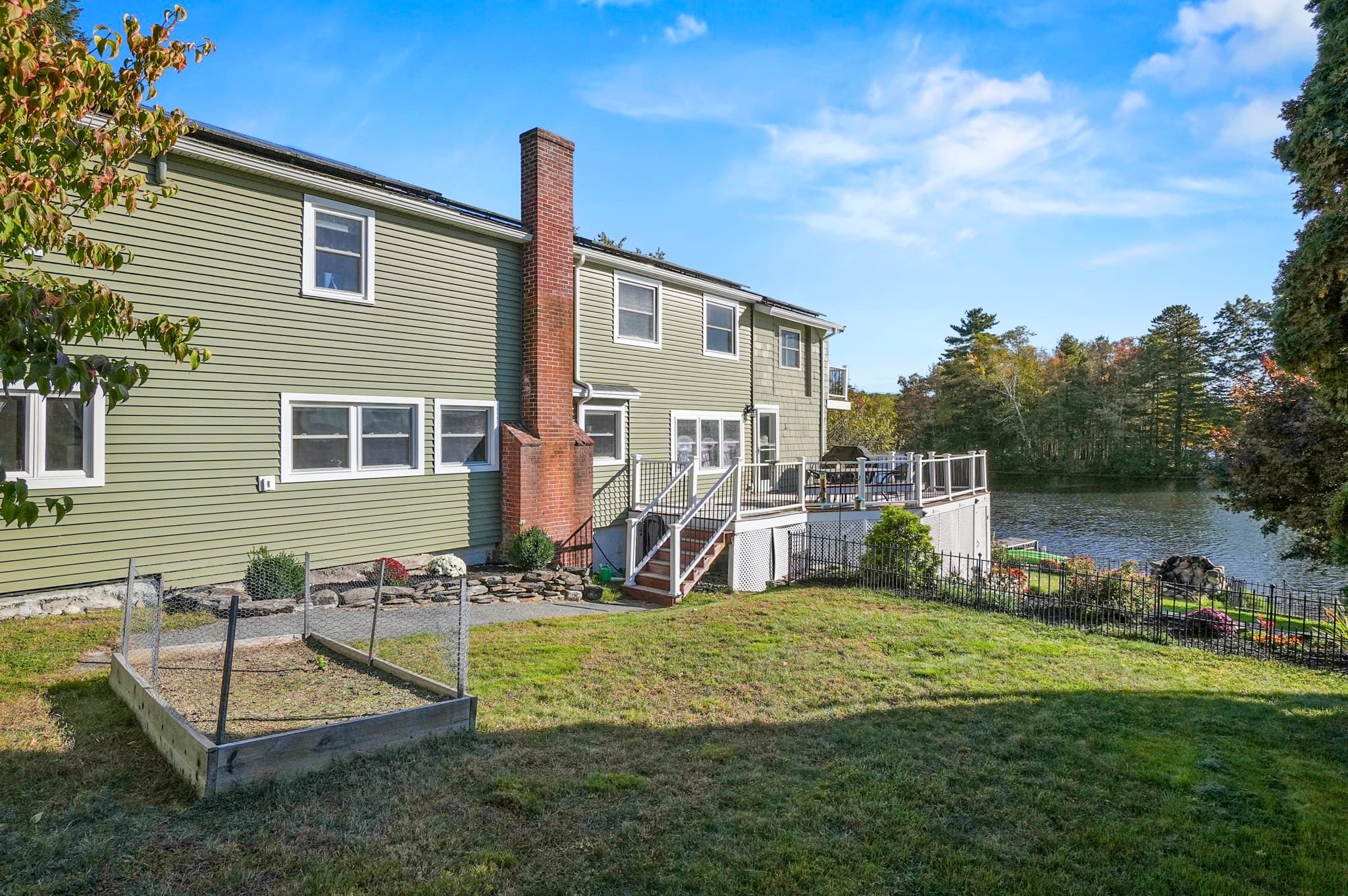 Single Family Residence at 51 Spring Street, Lunenburg MA 01462, photo 36 of 42