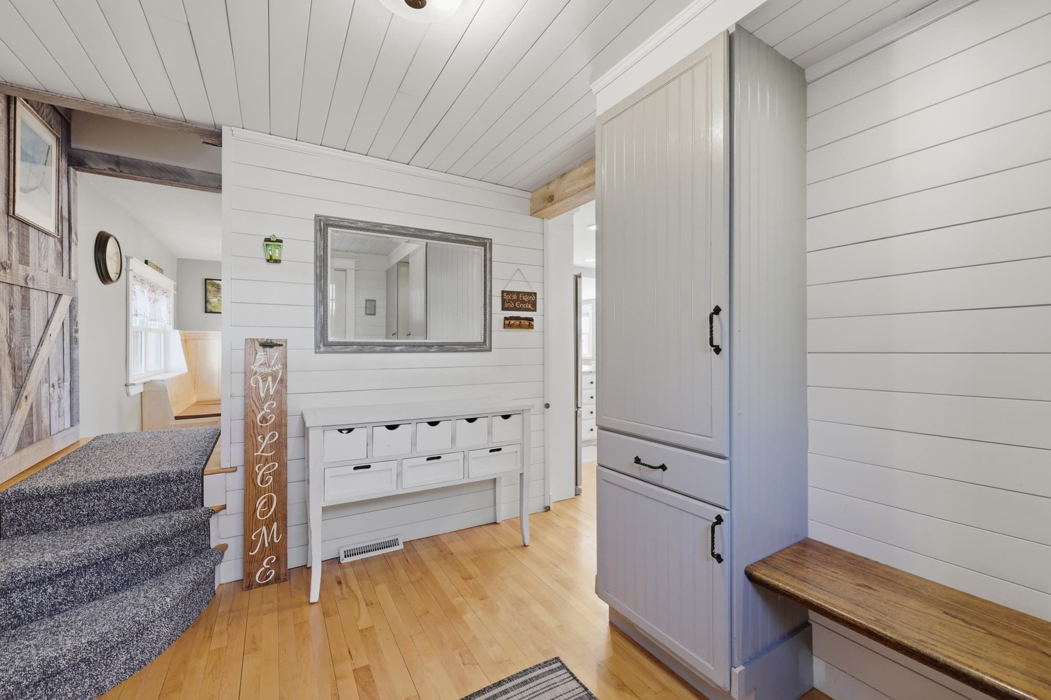 Single Family Residence at 51 Spring Street, Lunenburg MA 01462, photo 4 of 42