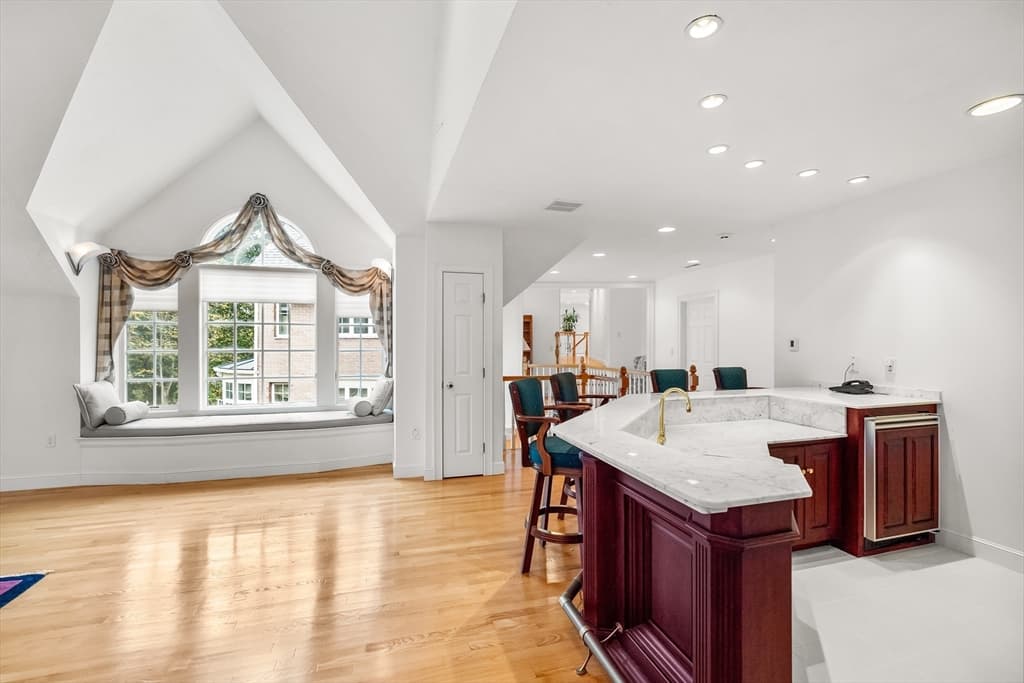 8 Stratford Way, Lincoln MA 01773 photo 27
