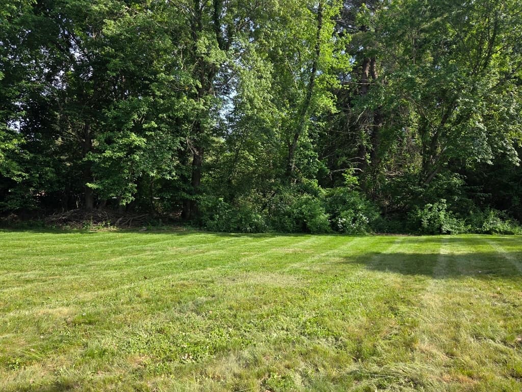 0 Thompson Rd, Webster MA 01570