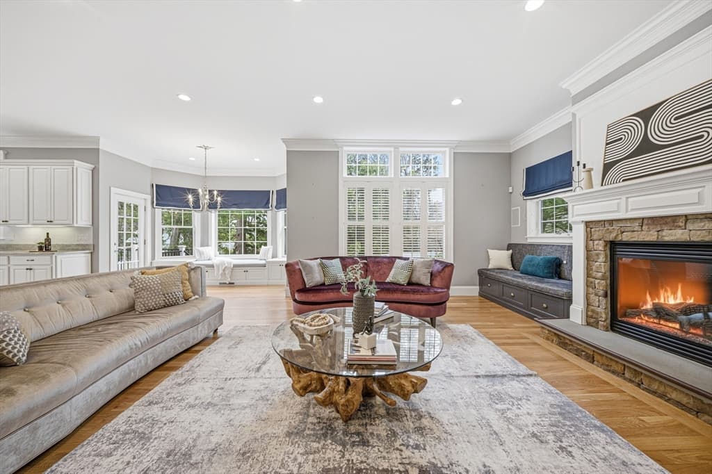 Single Family Residence at 24 Normandy Rd, Lexington MA 02421, Lexington, photo 2 of 42