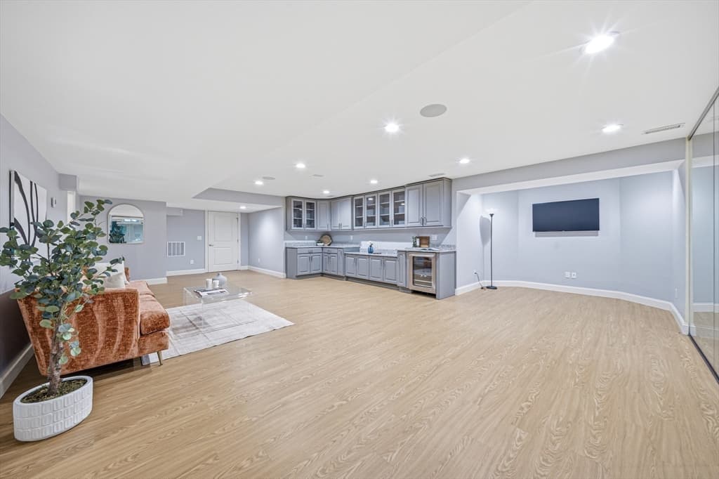 Single Family Residence at 24 Normandy Rd, Lexington MA 02421, Lexington, photo 12 of 42