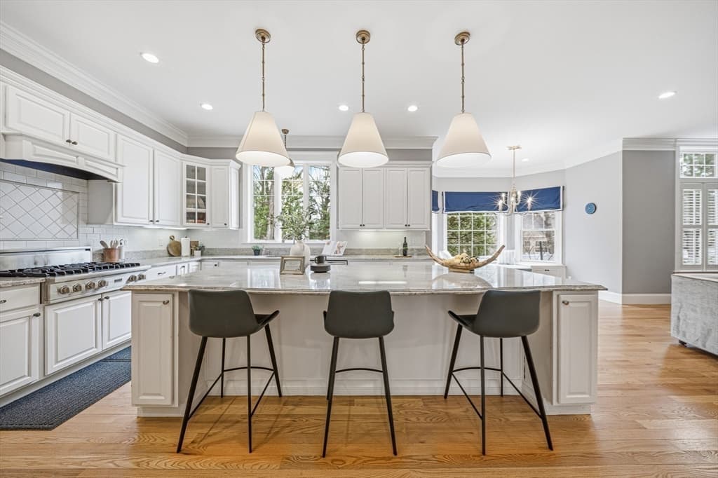 Single Family Residence at 24 Normandy Rd, Lexington MA 02421, Lexington, photo 5 of 42