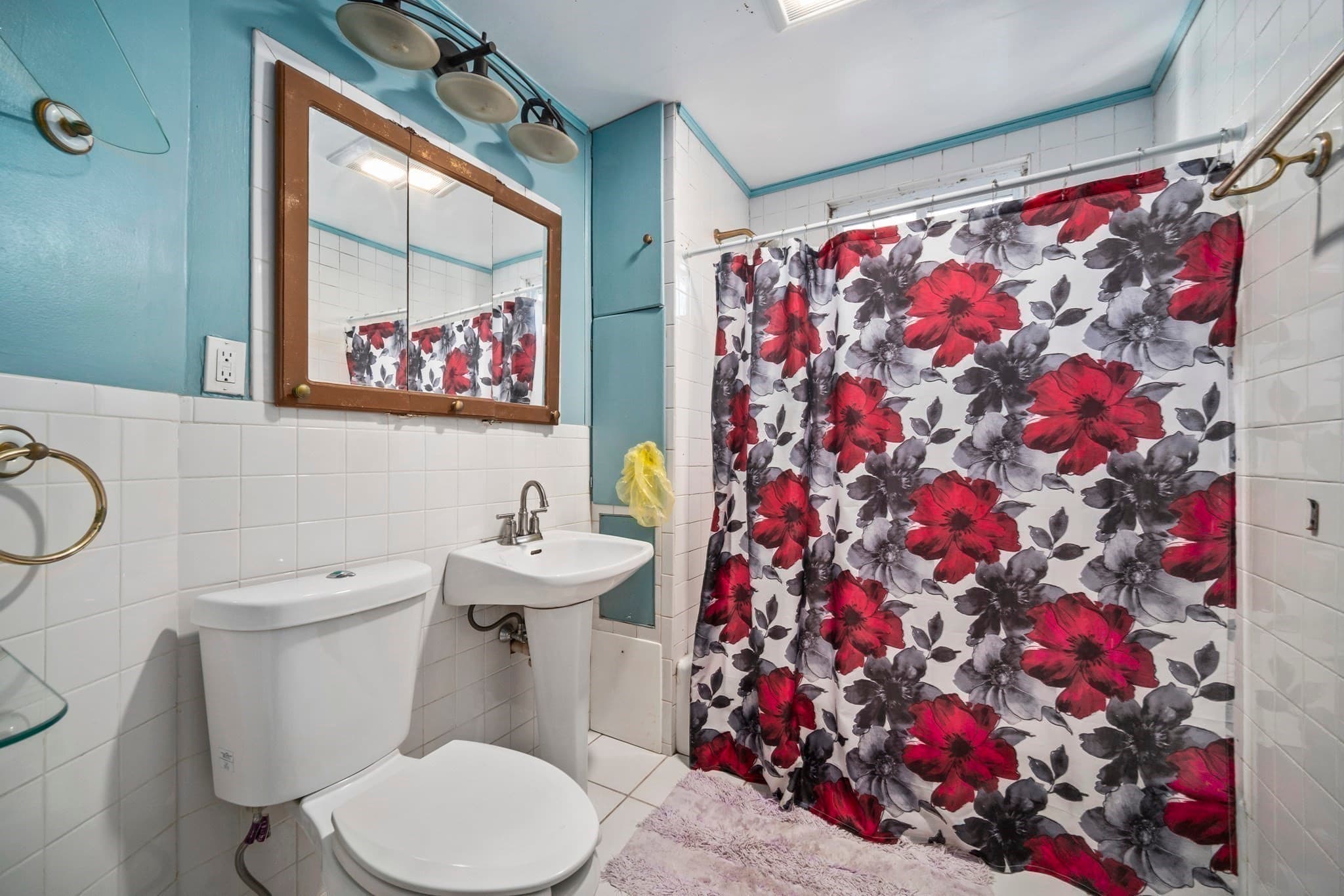 Single Family Residence at 113 Dakota, Boston MA 02124, Boston, photo 14 of 26
