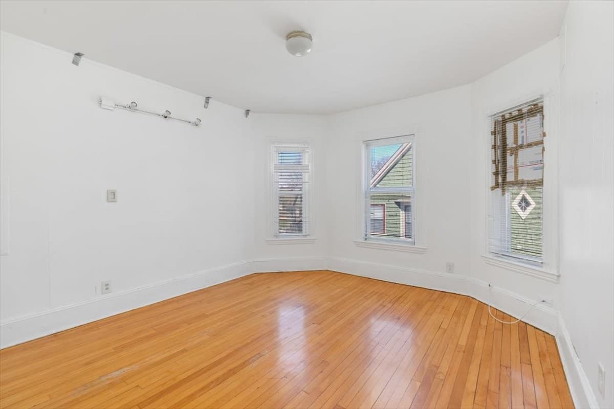2 Family - 2 Units Up/Down at 293 Albion St, Wakefield MA 01880, Wakefield, photo 30 of 42