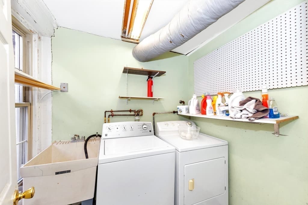 Condominium at 32 E Springfield St # 1, Boston MA 02118, photo 13 of 16