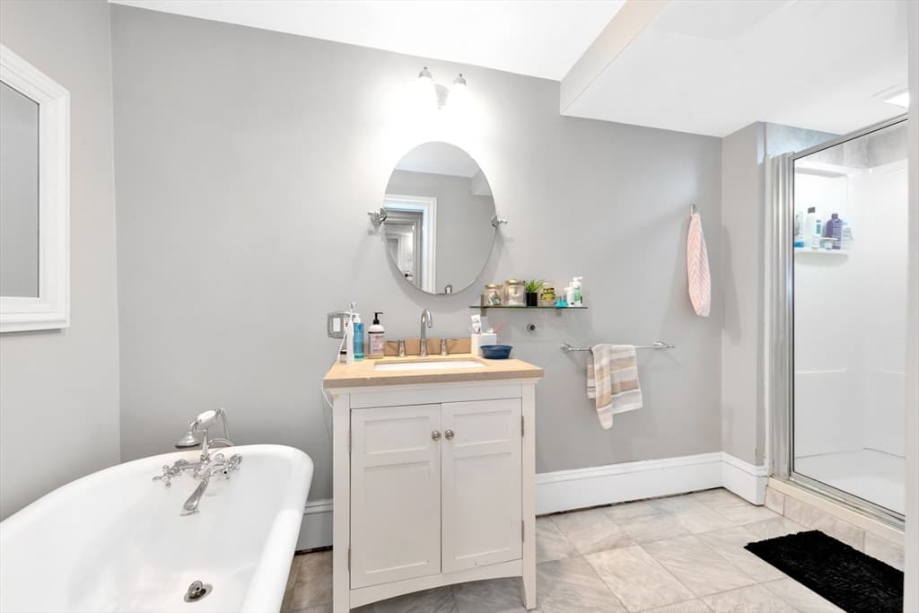 Condominium at 32 E Springfield St # 1, Boston MA 02118, photo 12 of 16