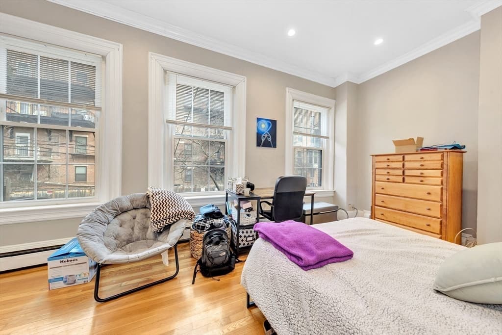 Condominium at 32 E Springfield St # 1, Boston MA 02118, photo 7 of 16