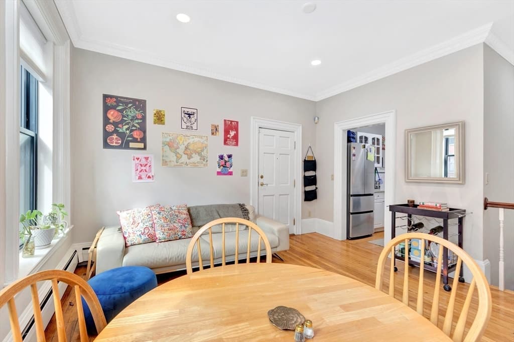 Condominium at 32 E Springfield St # 1, Boston MA 02118, photo 5 of 16