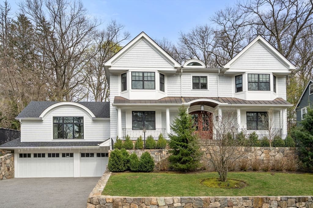 136 Beaumont Ave, Newton MA 02460