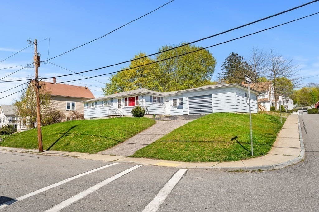 Single Family Residence at 21 Spring St, Webster MA 01570, photo 2 of 30