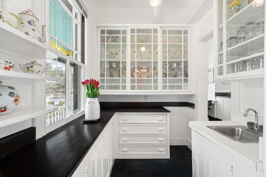 6 Mercer Circle, Cambridge MA 02138 photo 13