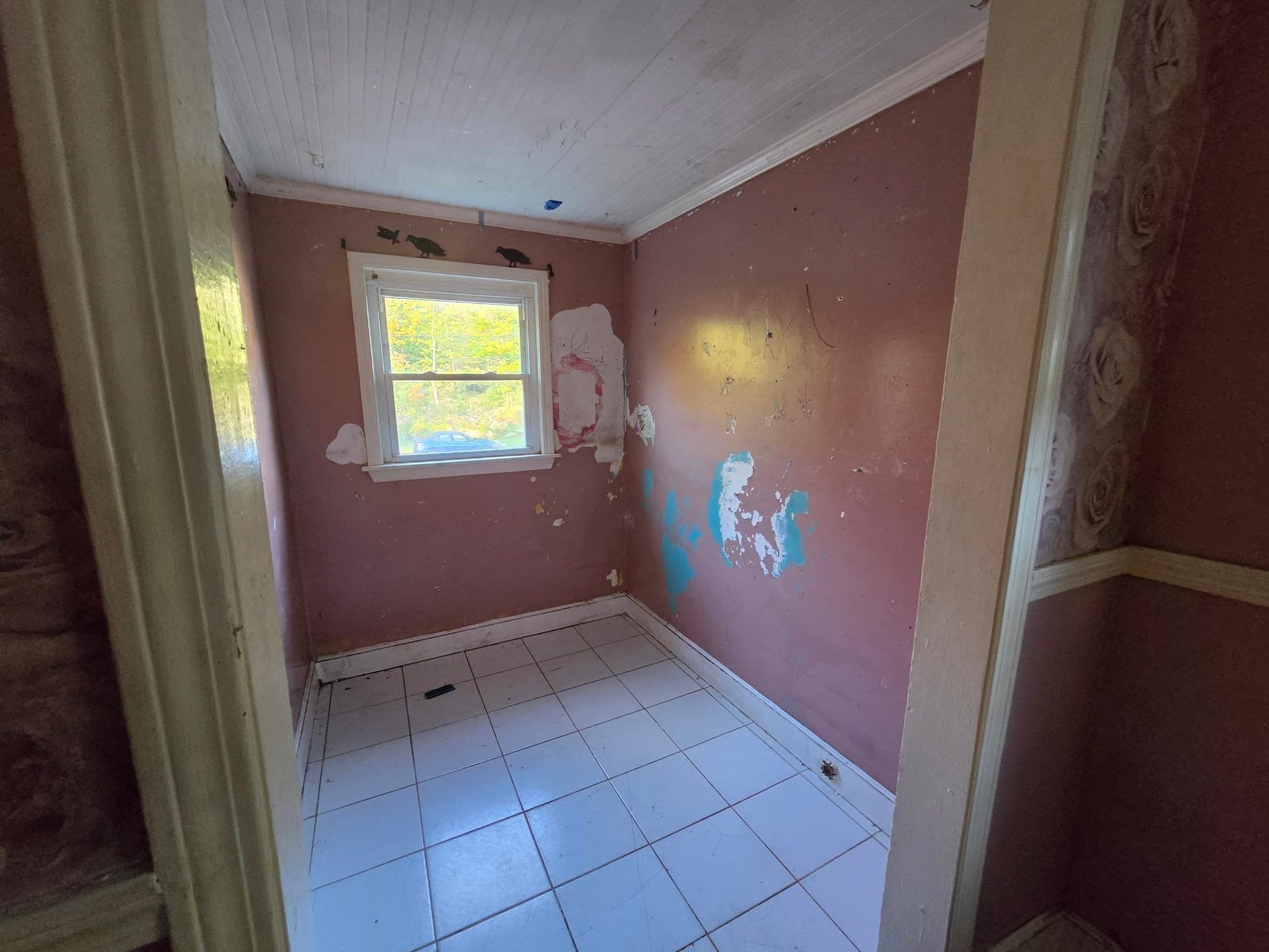 2 Family - 2 Units Up/Down at 22 Wildwood Rd, Millbury MA 01527, photo 8 of 33