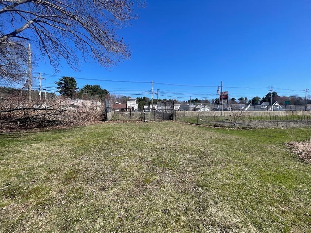 360 W. Central Street, Franklin MA 02038 photo 4
