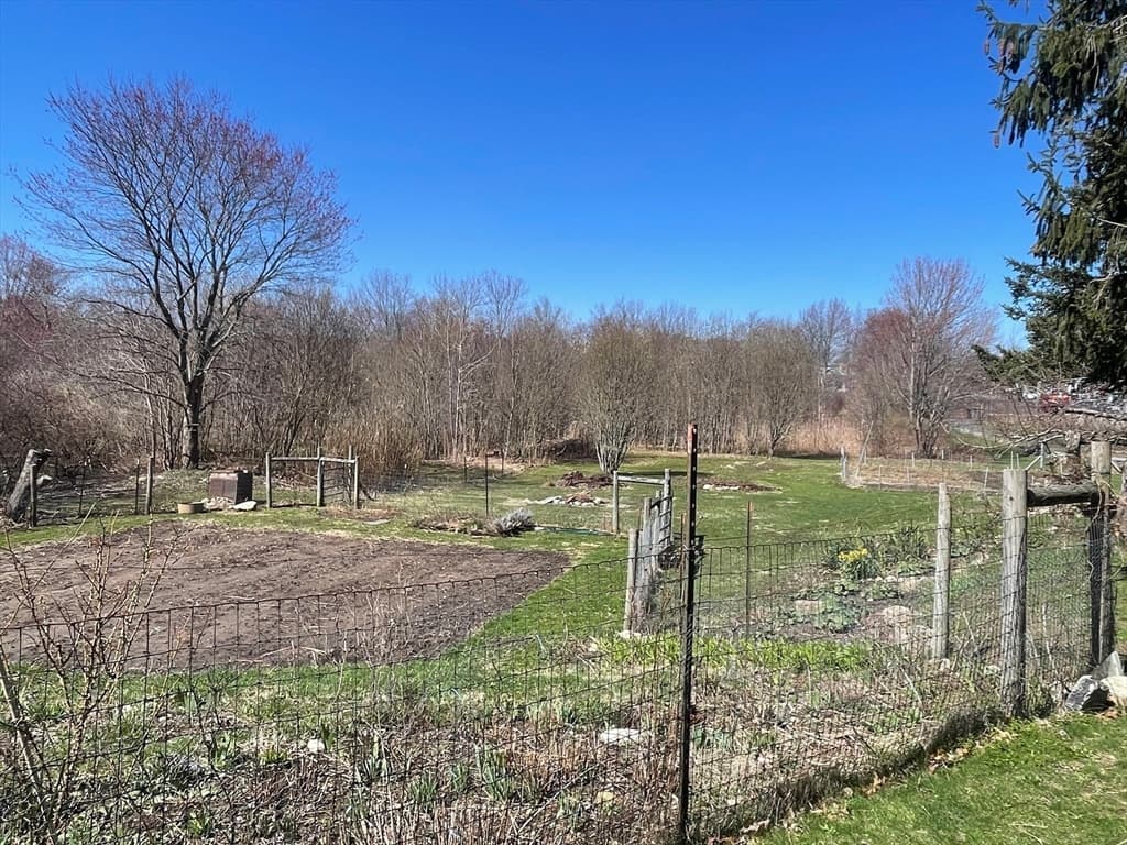 360 W. Central Street, Franklin MA 02038 photo 8