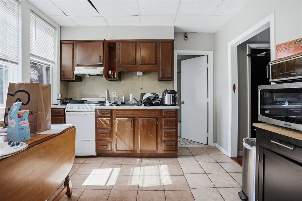 Commercial Sale at 632 Fall River Ave, Seekonk MA 02771, photo 27 of 42